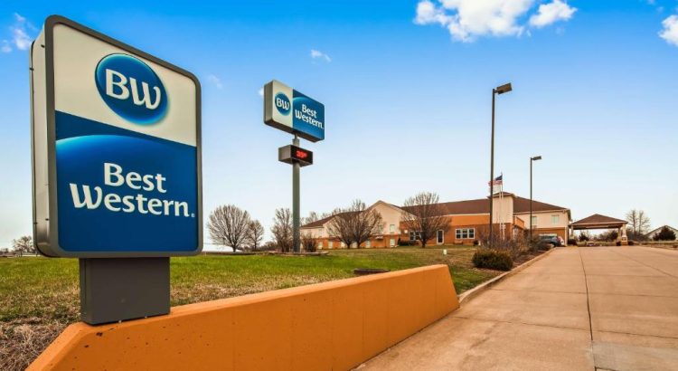 Best Western Teal Lake Inn Pilihan Akomodasi Nyaman dan Strategis di Sekitar Mark Twain Lake