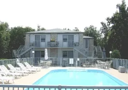 Stoutsville Resort Pelarian Tenang di Tengah Keindahan Alam Danau Mark Twain
