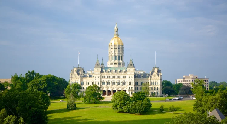 Penawaran Terbaik Hotel Mark Twain pada tahun 2025